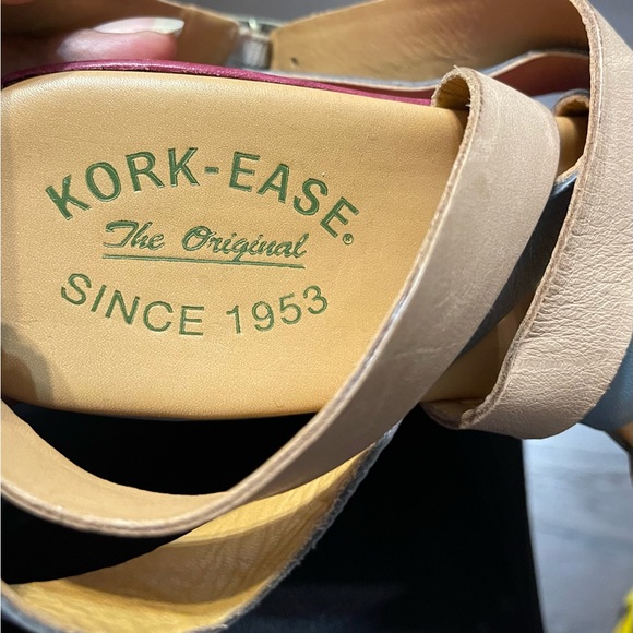 Kork-Ease Wedge Strappy Platform Sandals Tan Red Blue Leather Size 8 - Picture 1 of 5